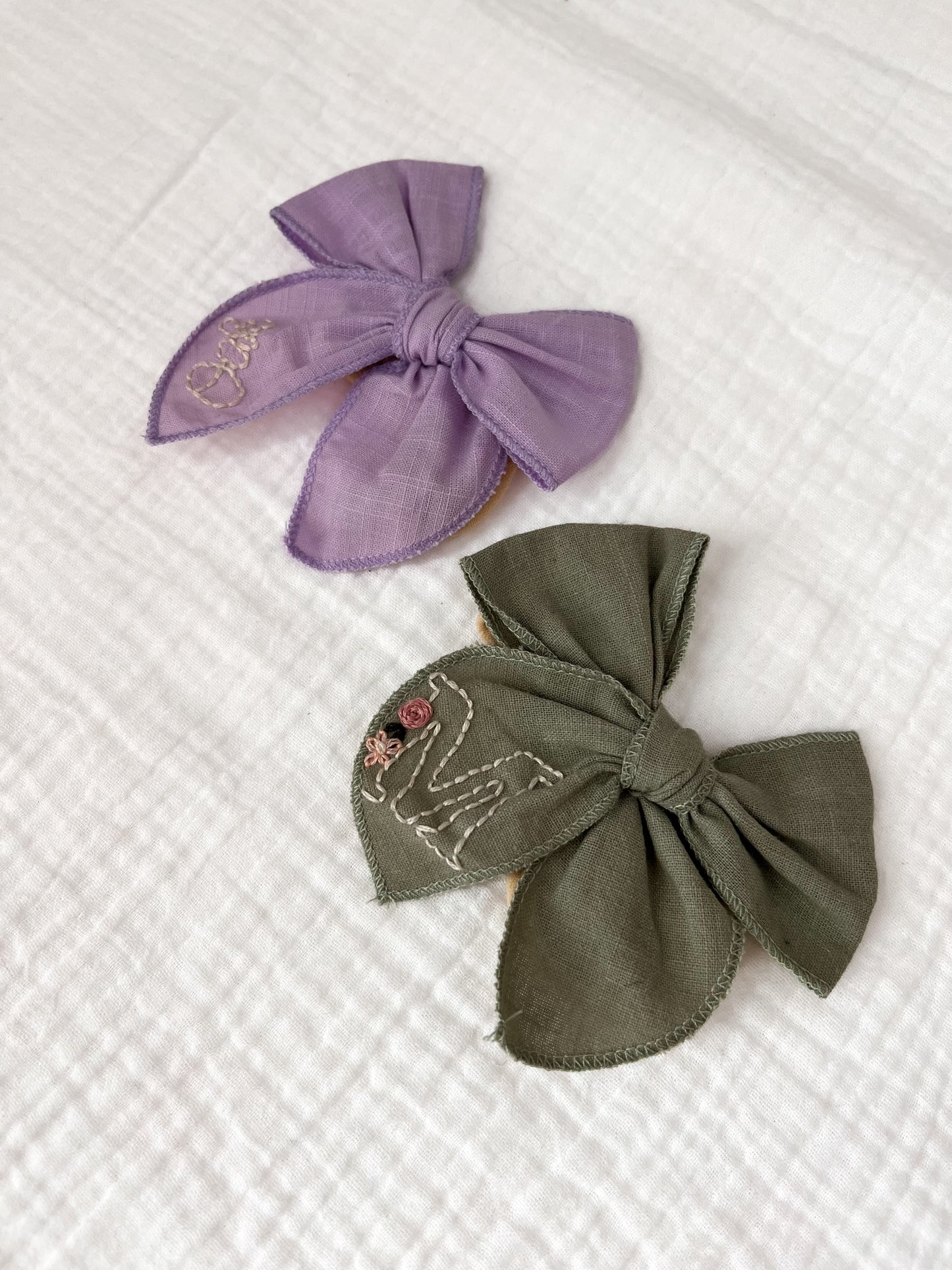 Personalized Linen Fable Bows on Nude Nylon